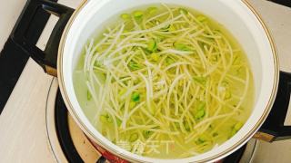 soybean sprouts soybean sprouts